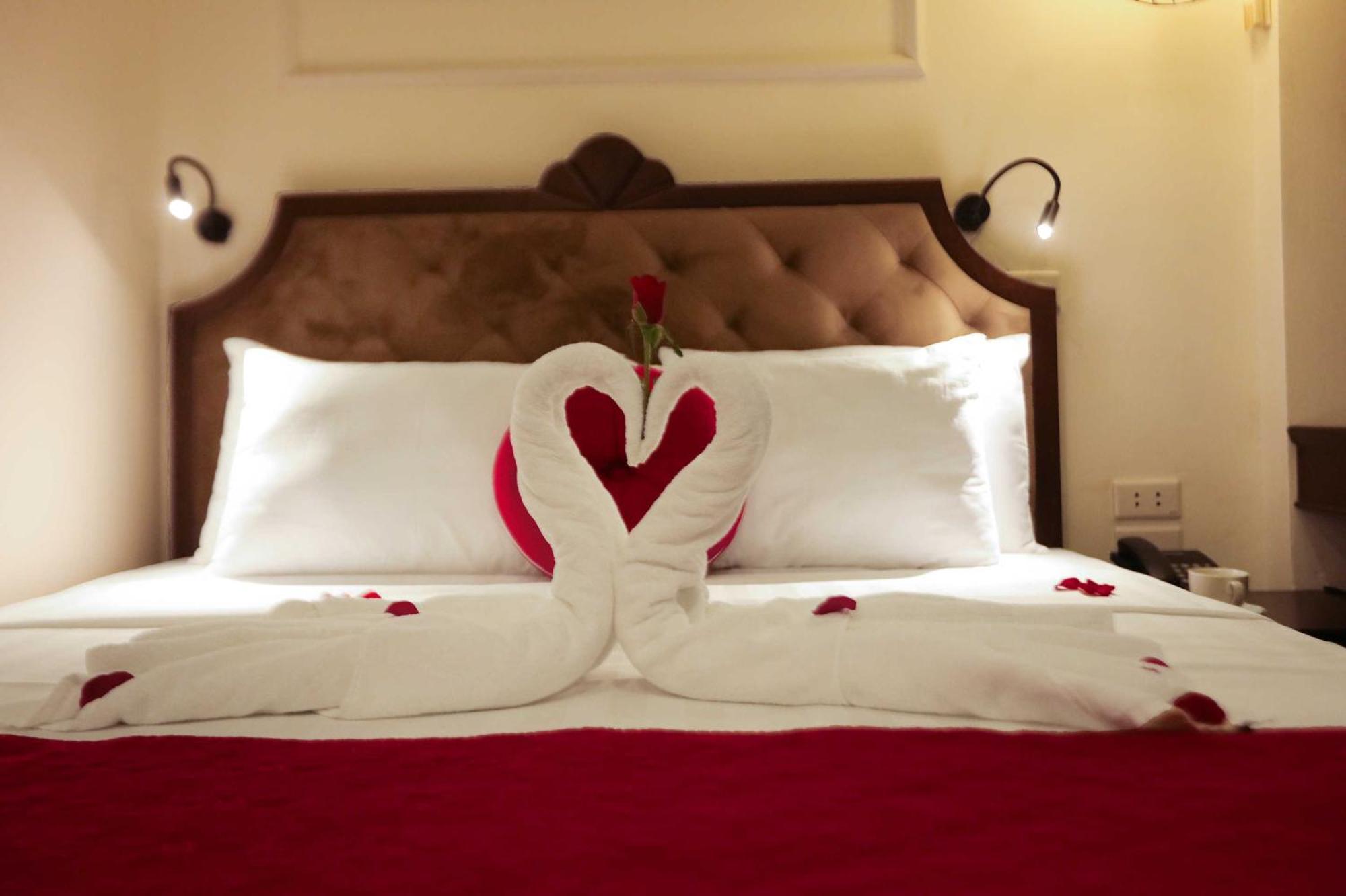 The Sinh Tourist Hotel & Travel — Photos 1